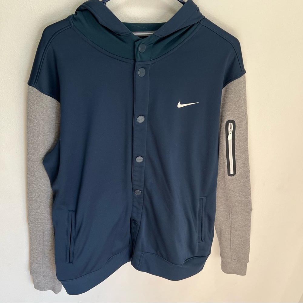 Nike Men's golf Navy and Gray Jacket size L